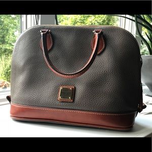 EUC Dooney & Bourke Purse